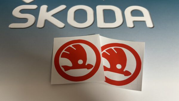 Nálepka na poklici kola Škoda - Image 5